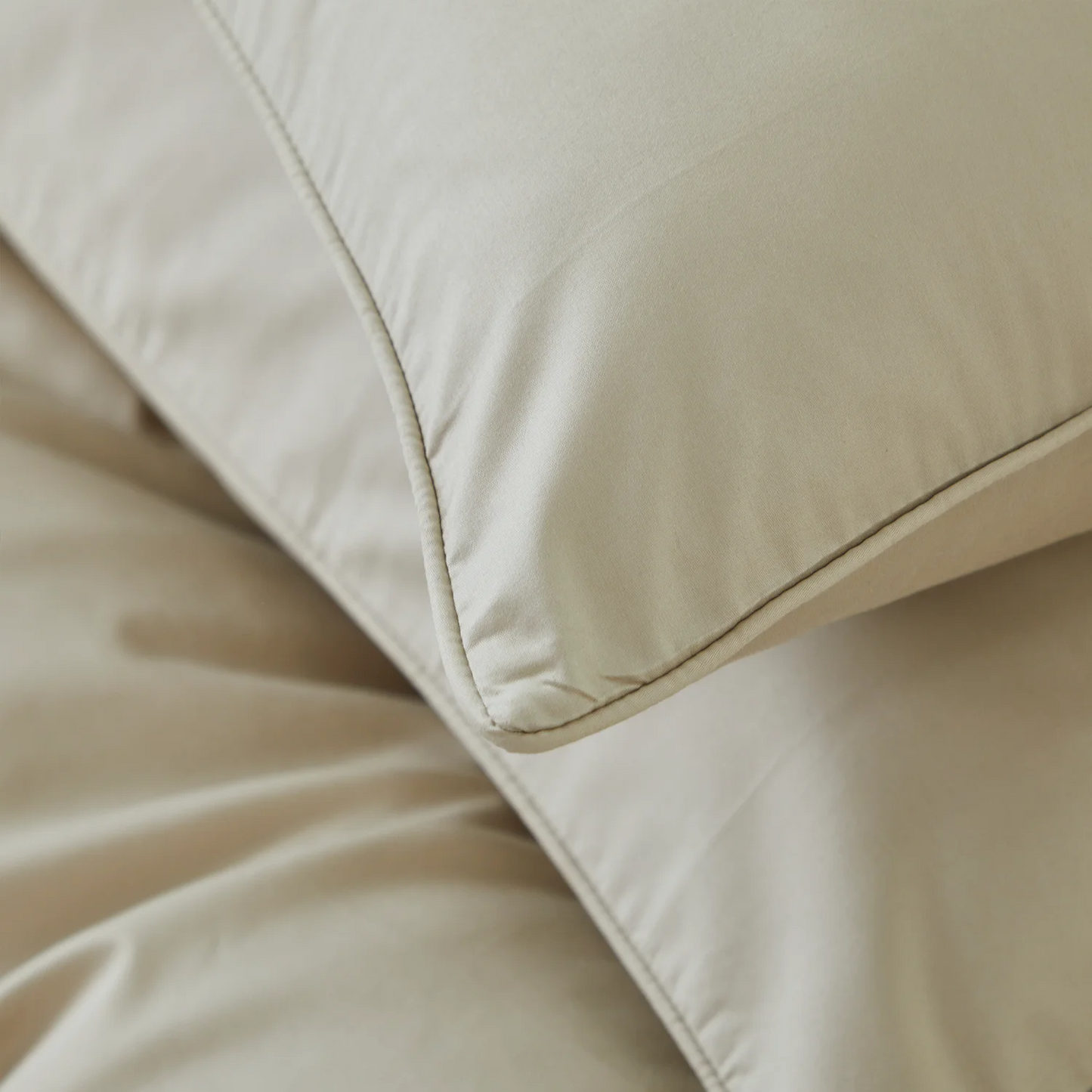 Luxury Solid Color Fitted 3Piece Sheets Set.